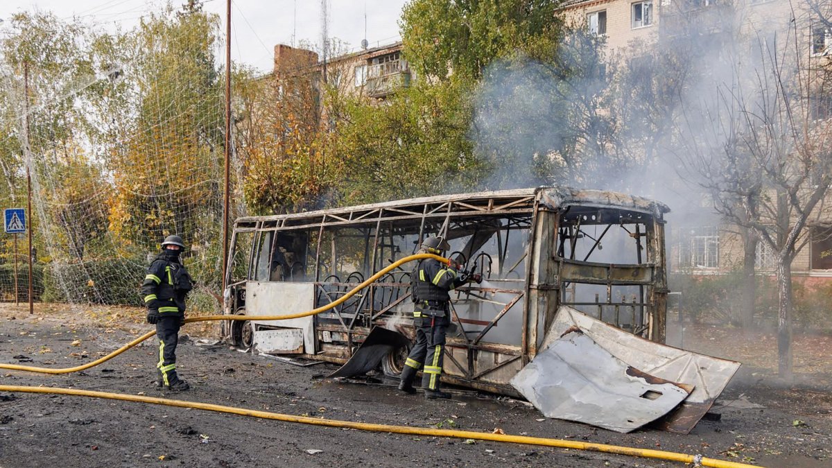 Russia boosts prewinter strikes, killing 33 in Ukraine's Kramatorsk