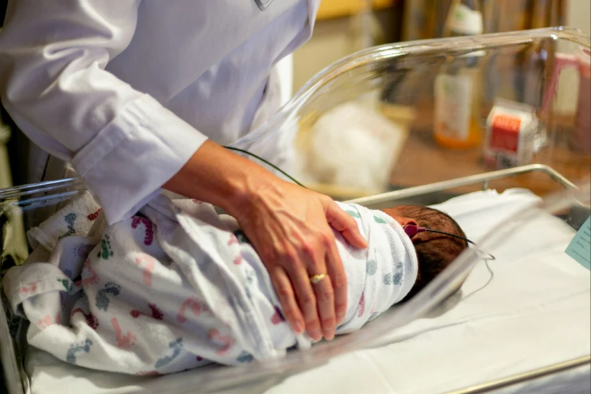 Multiple newborn deaths at public hospitals in Jalisco and Durango trigger clinical and legal investigations