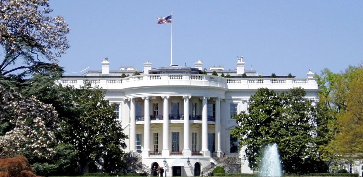 US federal judge briefly extends CNN, MS NOW and Politico’s White House access